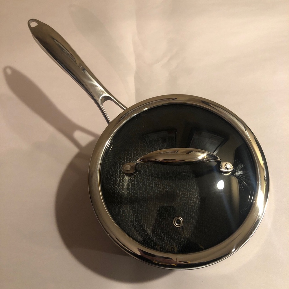 Hexclad 2-Qt Hybrid Non-Stick Stainless Steel Pot Saucepan with Lid